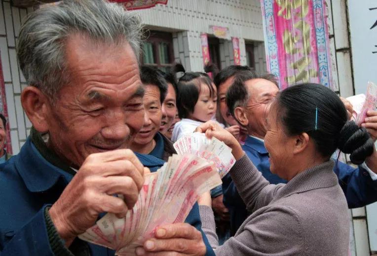 粮补大升级？春耕在即，20元？3类人要涨钱？农民享福了！项新“粮补”来袭！